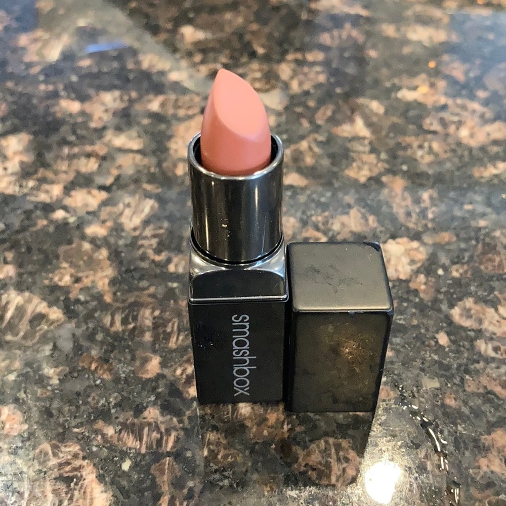 Smashbox- Safe Word Matte